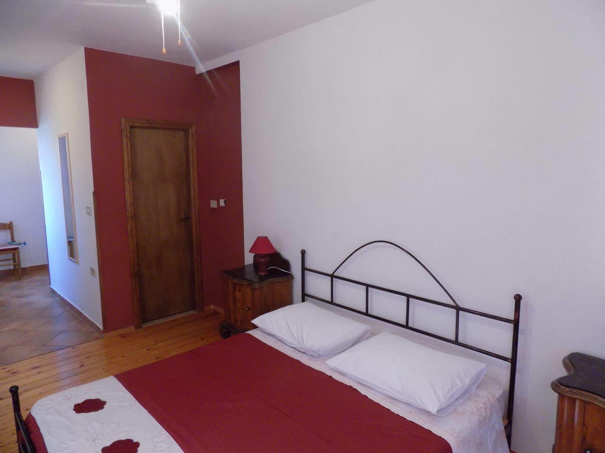 Rooms And Apartment Feral Rovinj Eksteriør bilde